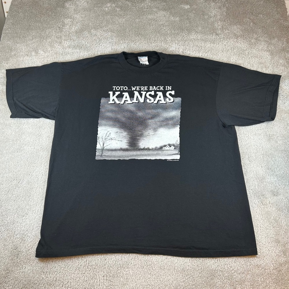 VTG Gildan Graphic T-Shirt Mens XXL Black Toto We're Back In Kansas Tornado Tee
